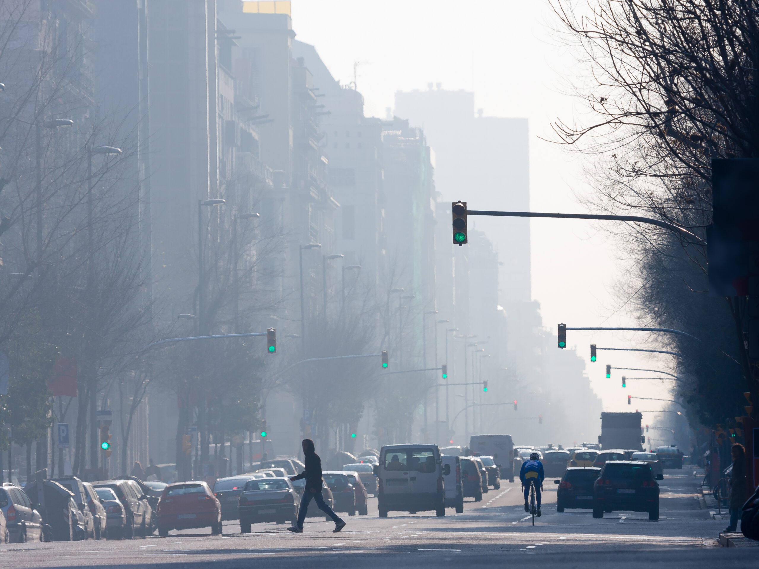 La directive européenne sur la qualité de l’air ambiant fixe des objectifs plus stricts pour plusieurs polluants